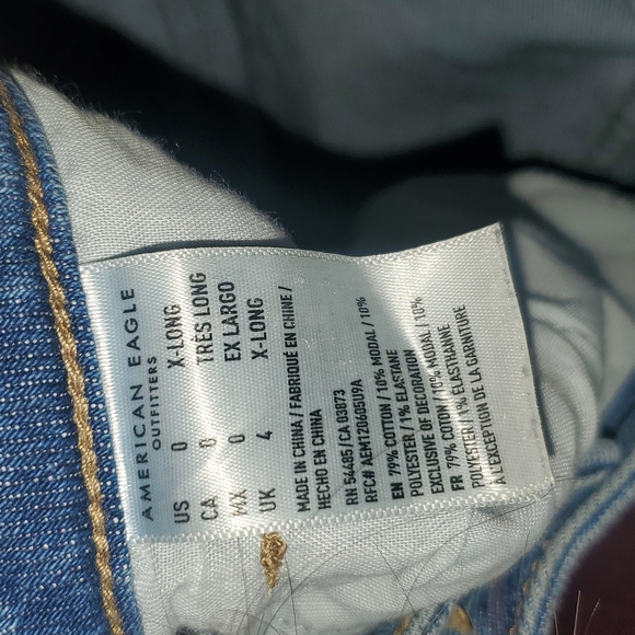 American Eagle Mom Jeans - Picture 7 of 7